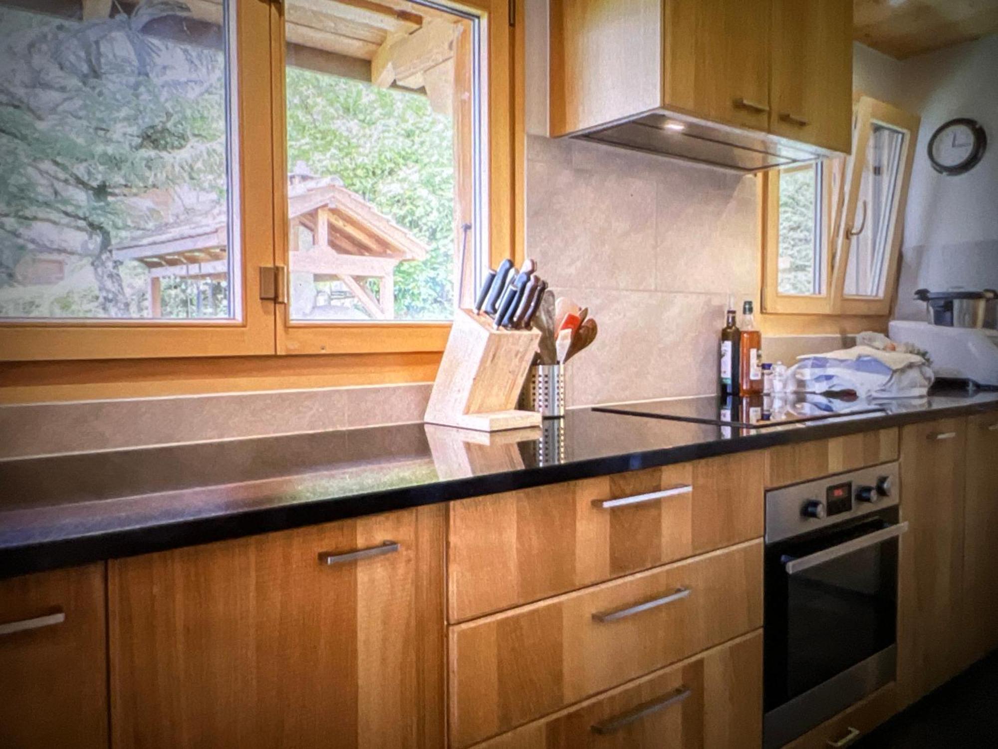 New Chalet G Near Slopes W Hot Tub * Livigno